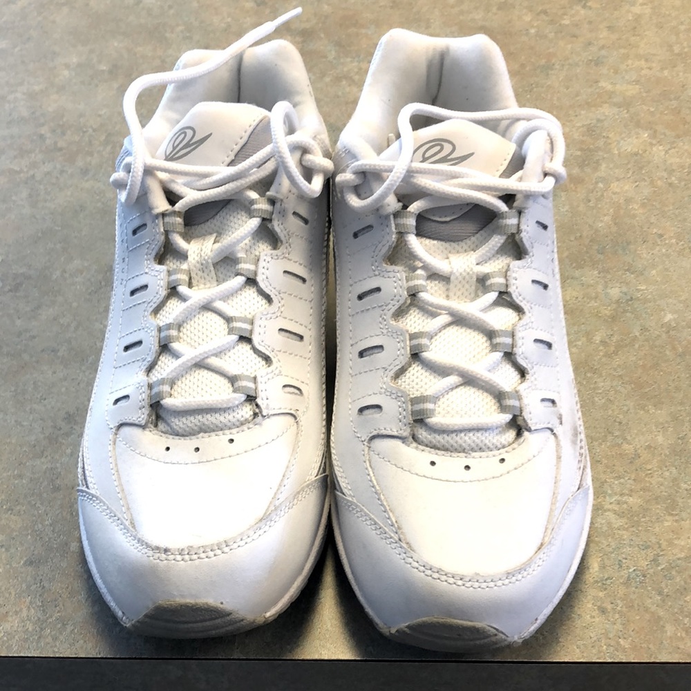 Easy Spirit Rennie Sneakers